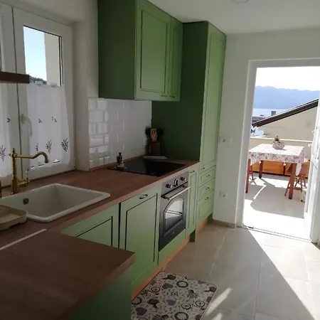 Mauro Apartamento Baška