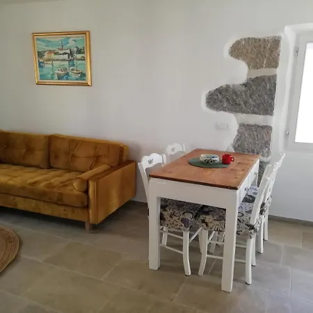 Mauro Apartment